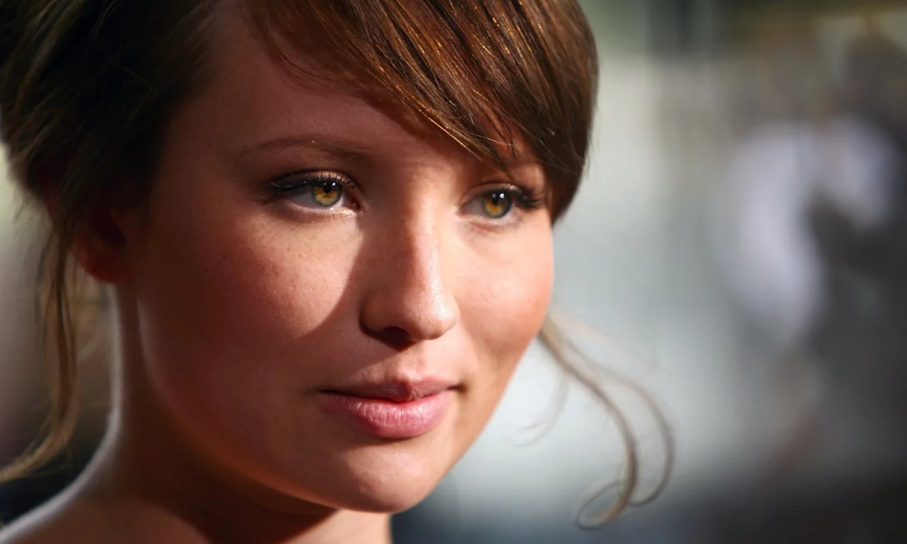 эмили браунинг, портрет, emily browning, глаза, симпатичная