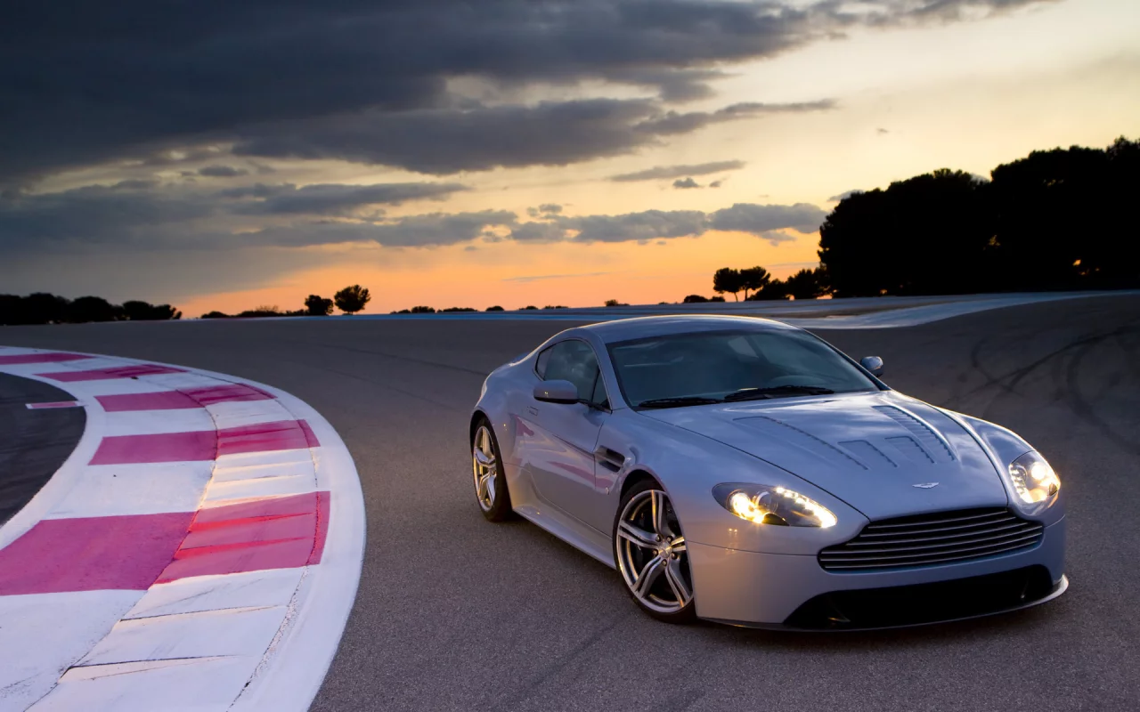 трасса, vantage, car, авто, aston martin, concept, пейзаж, астон мартин, v12, люкс, wallpaper, обои, машина