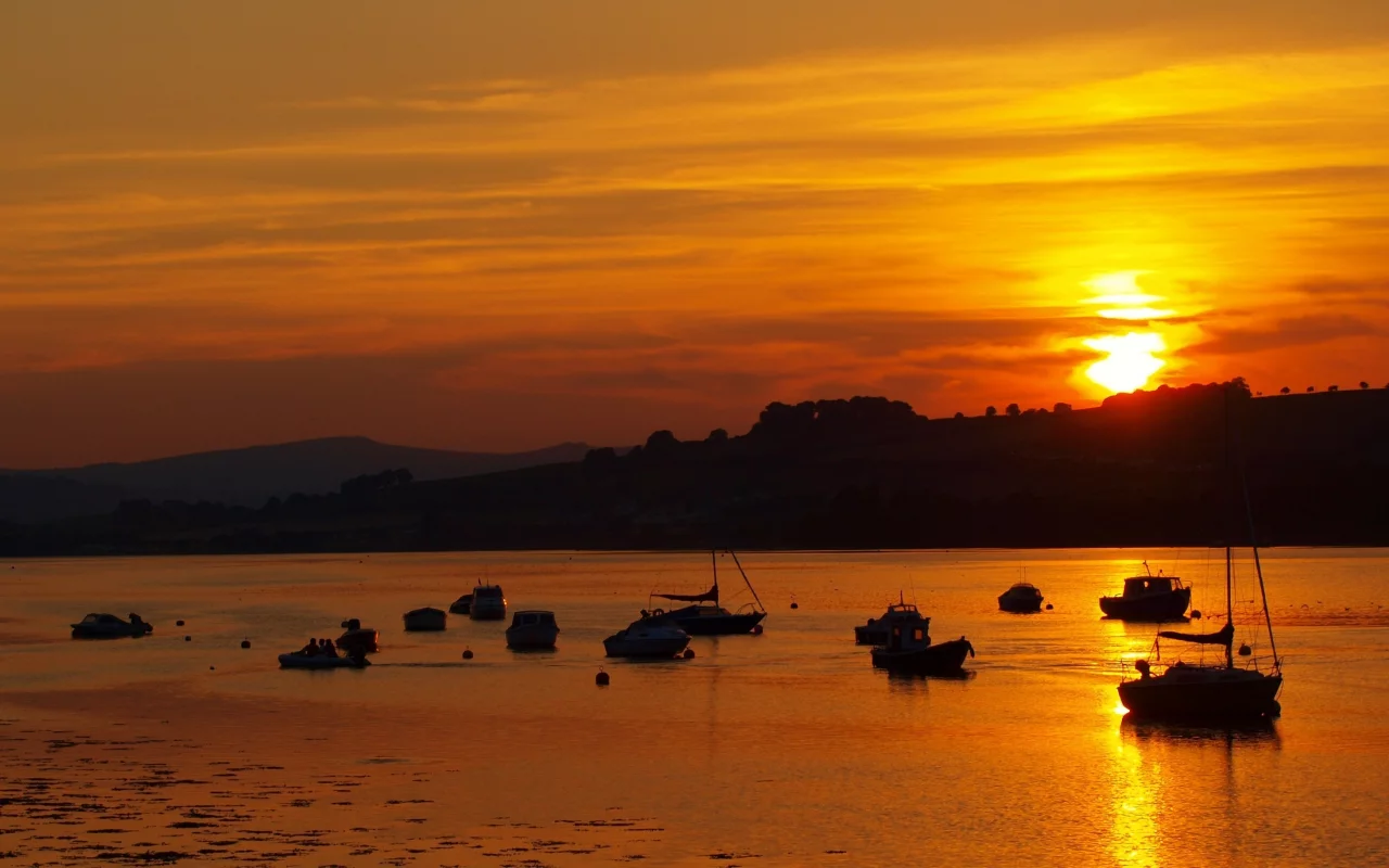 море, закат, лодки, вода