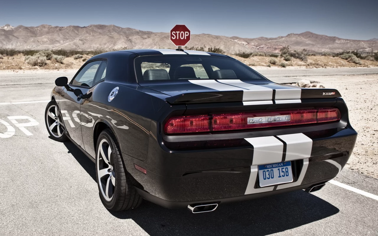 srt8, полосы, stop, челенжер, 392, мускул кар, стоп, додж, срт8, синий, знак, muscle car, challenger, перекрёсток, дорога, вид сзади, dodge