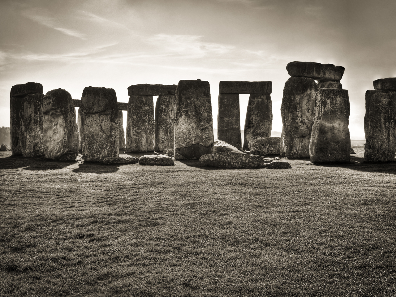 clouds, небо, sky, rocks, 2560x1600, grass, стоунхендж, landscape, stonehenge, природа, трава, пейзаж, камни, nature, облака