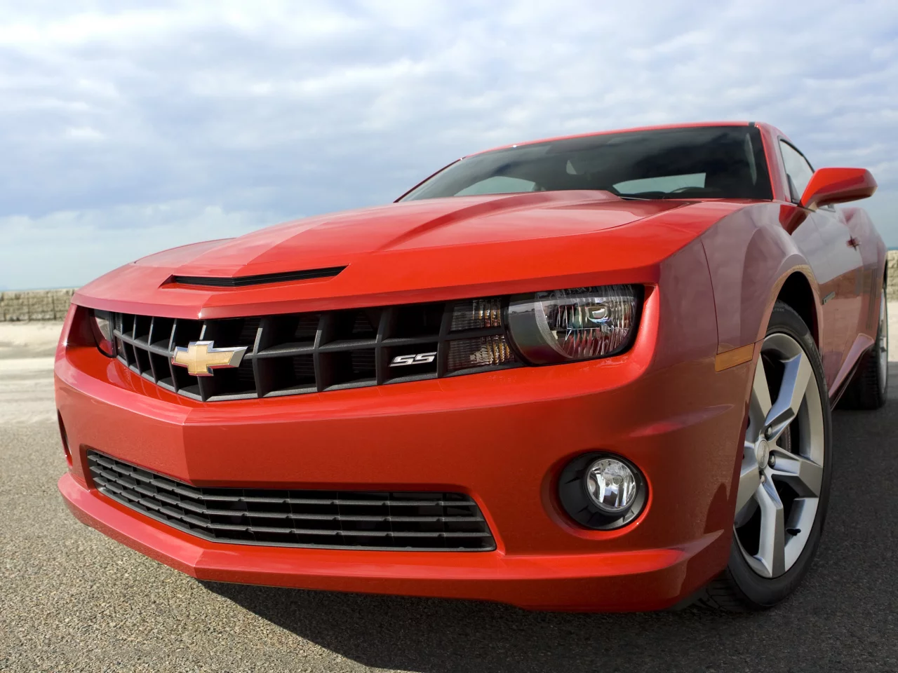 красный, chevrolet, фары, camaro, диски, красота, ss, капот
