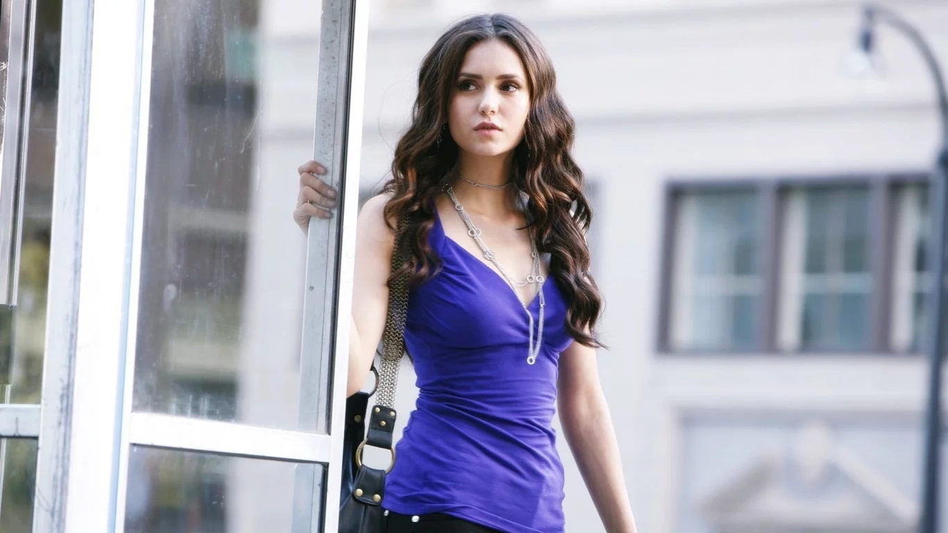 nina dobrev, katherine pierce, the vampire diaries, дневники вампира, кэтрин, взгляд, елена, нина добрев