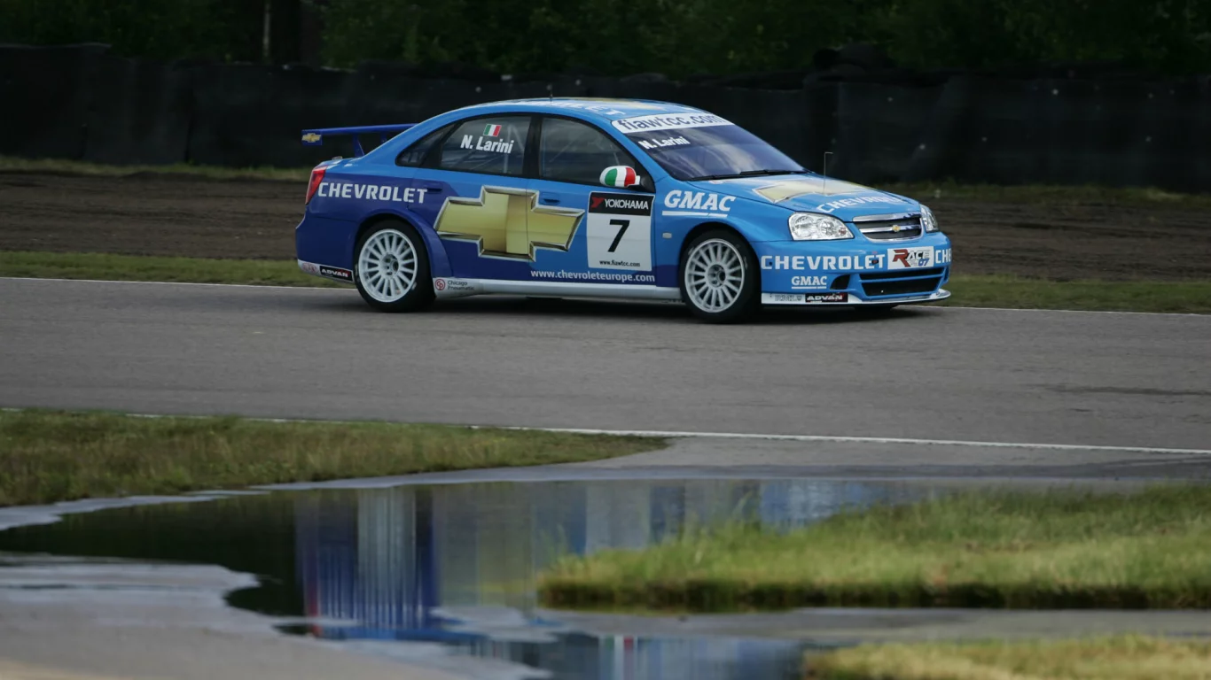 lacetti, chevrolet, лужа, wtcc