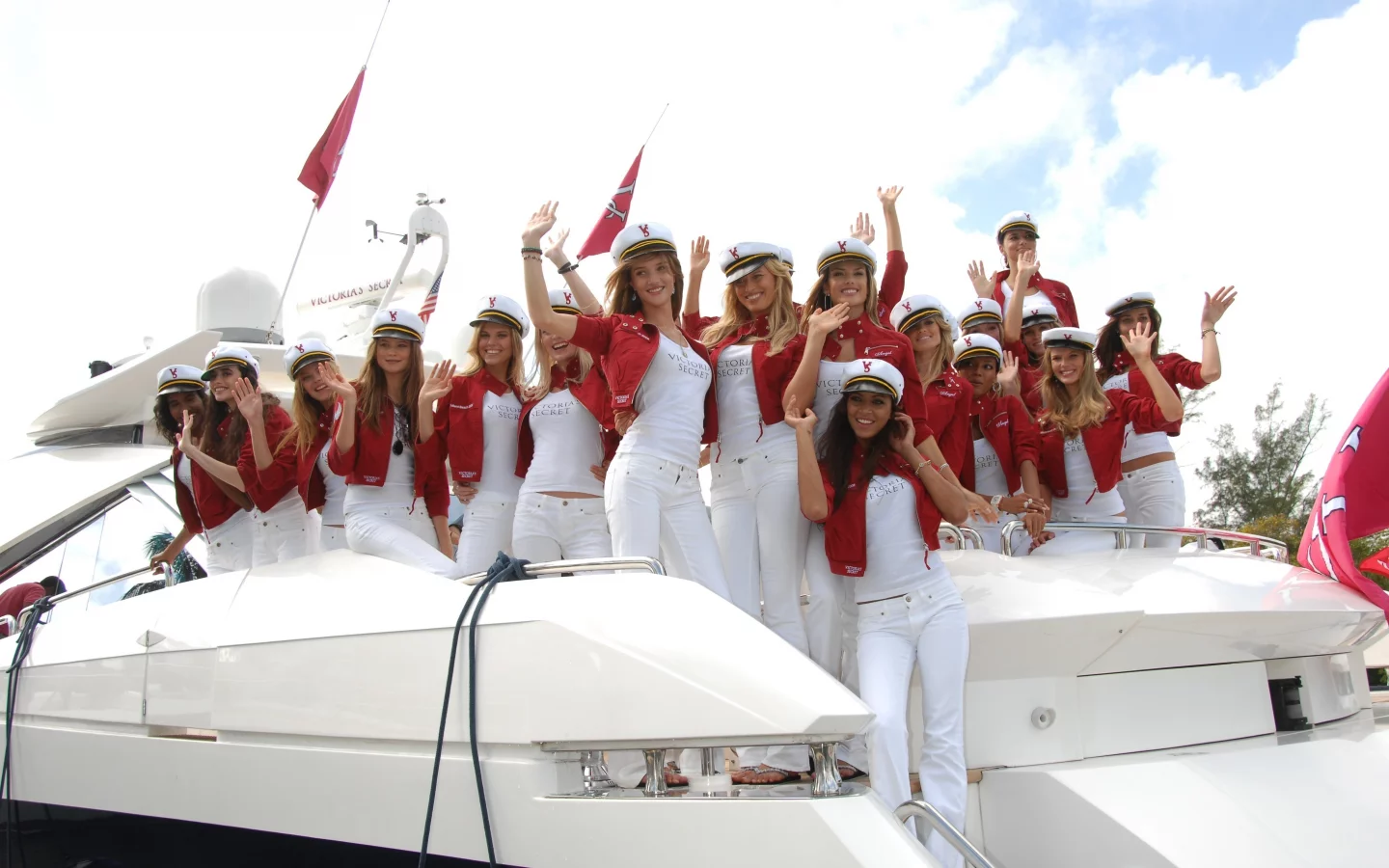 doutzen kroes, miranda kerr, alessandra ambrosio, karolina kurkova, adriana lima, marisa miller, victorias secret angels, heidi klum, модели, selita ebanks, models