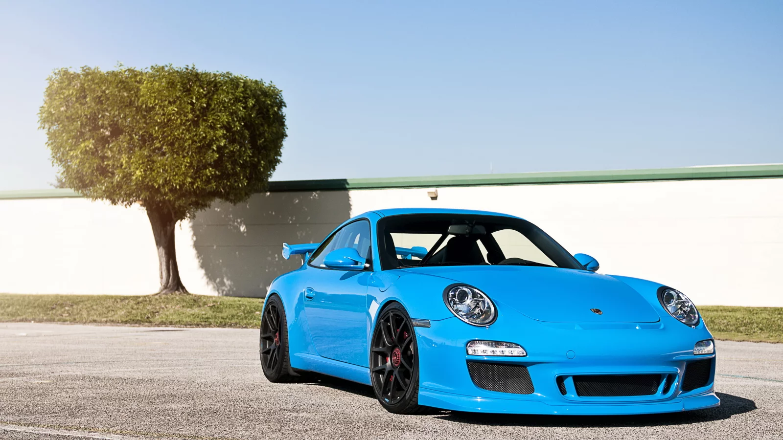 porsche 911 gt3, синий, небо, порше, дерево, забор, порш