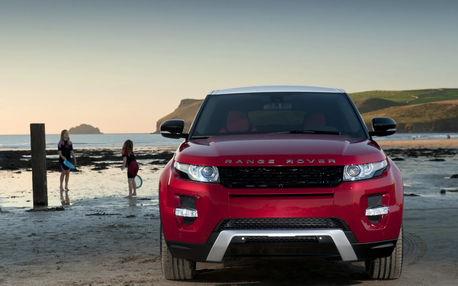 red, range rover, evoque