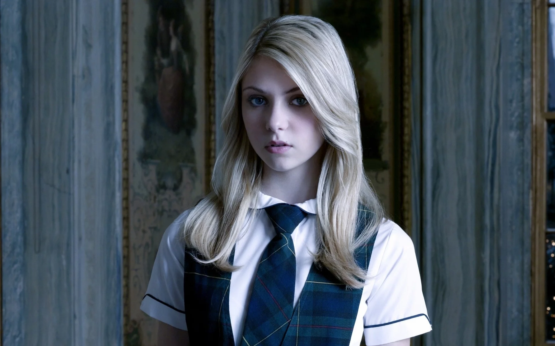 взгляд, taylor momsen, галстук, девушка, форма