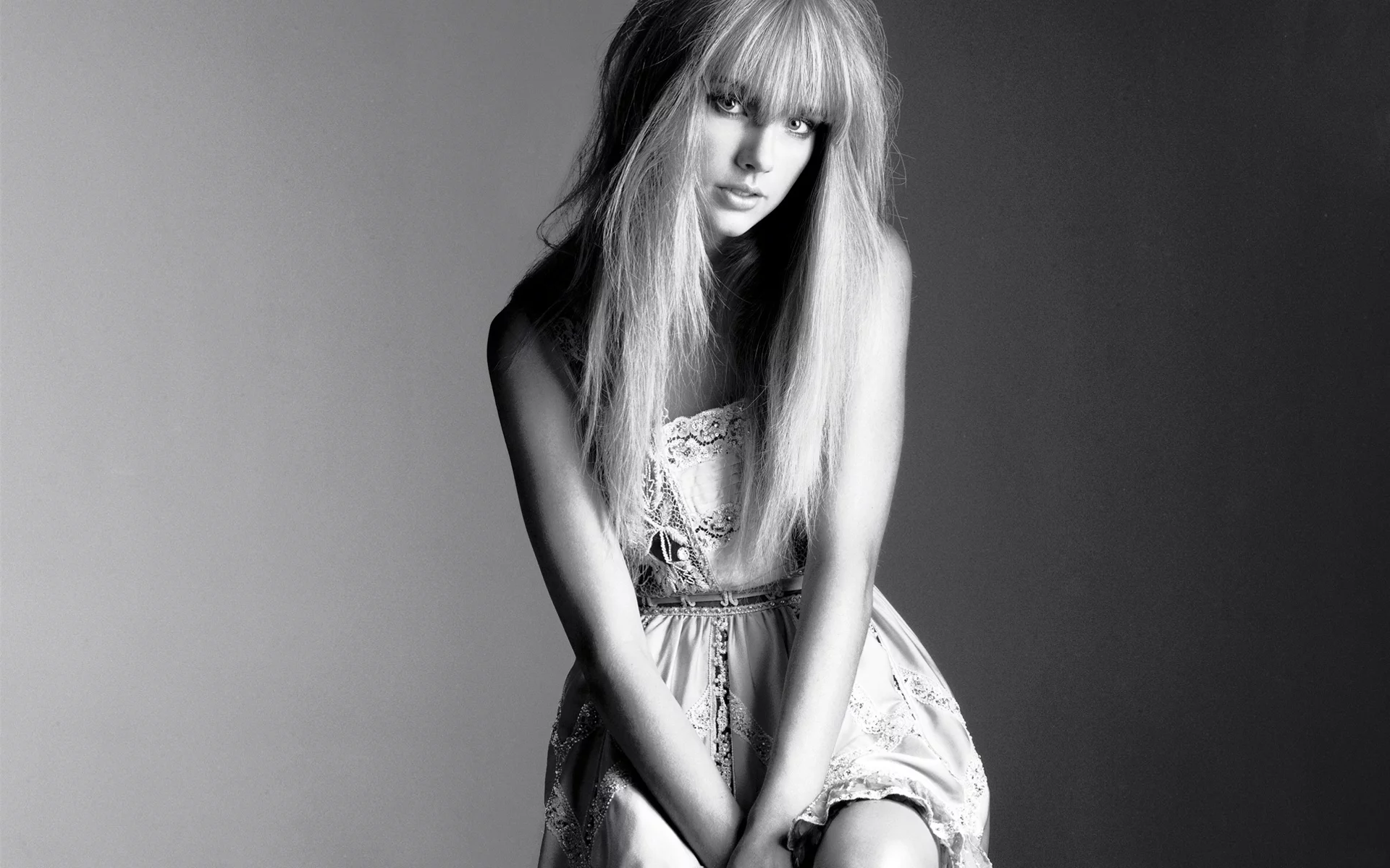 фото, взгляд, taylor swift, чб, девушка