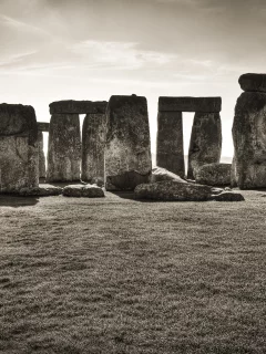 clouds, небо, sky, rocks, 2560x1600, grass, стоунхендж, landscape, stonehenge, природа, трава, пейзаж, камни, nature, облака