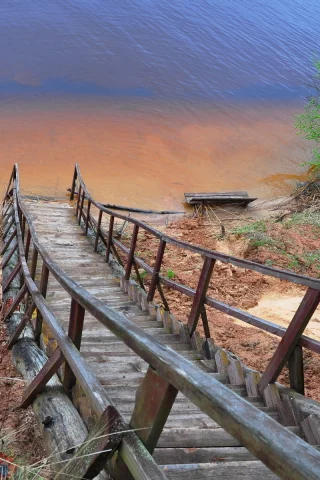 река, природа, лестница
