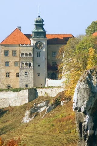 осень, замок, дервья