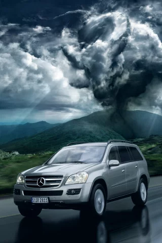 ураган, mercesed, небо, дорога, буйвол, трасса, страх, скорость