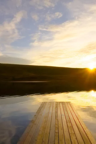 горизонт, пейзаж, природа, восход, лучи, закат, солнце, гладь, река, вода, озеро, небо, мостик