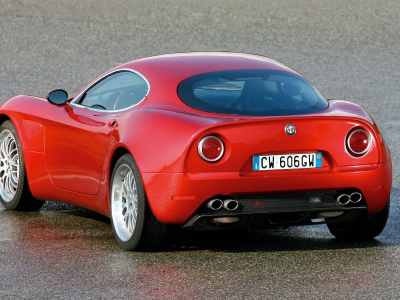 red car, alfa romeo, асфальт