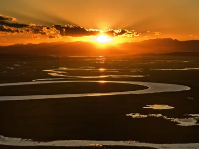 равнина, горы, закат, вода, облака, небо, река, китай