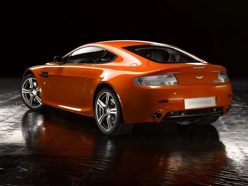 v8, отражение, vantage