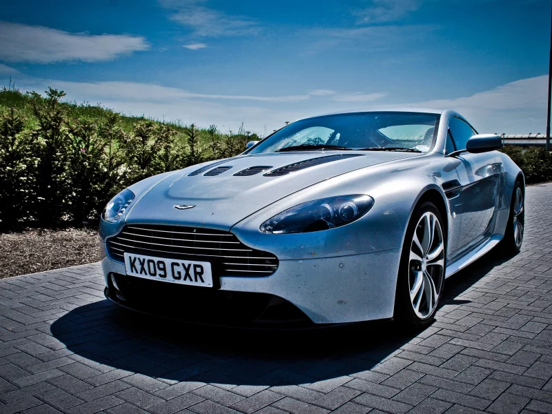 auto, сars wall, обои, aston martin, cars, wallpapers, vantage, v12