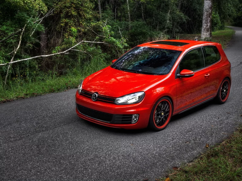 red, красный, volkswagen, golf, фольксваген, дорога, лес