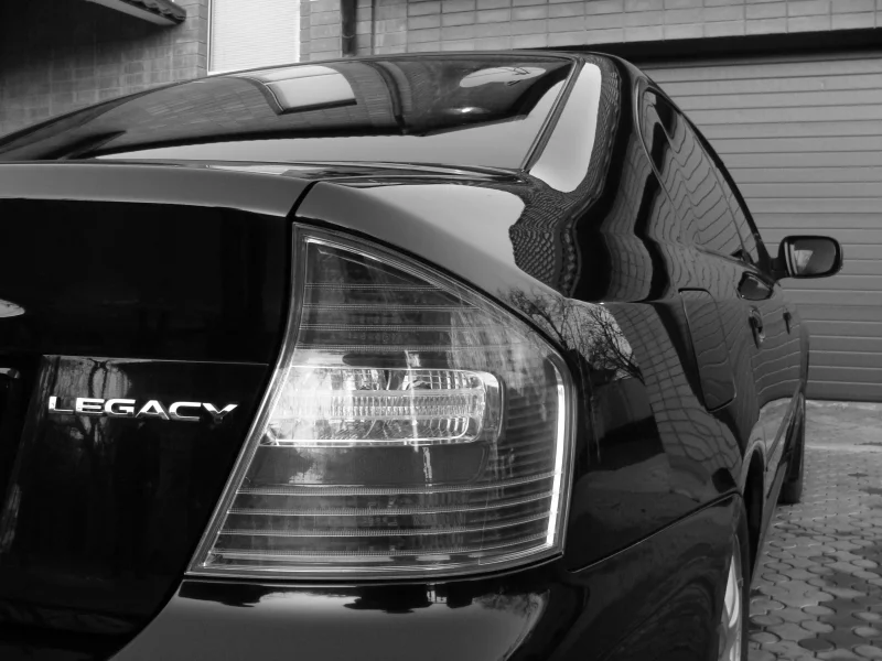 subaru legacy, макро, черный, ретро