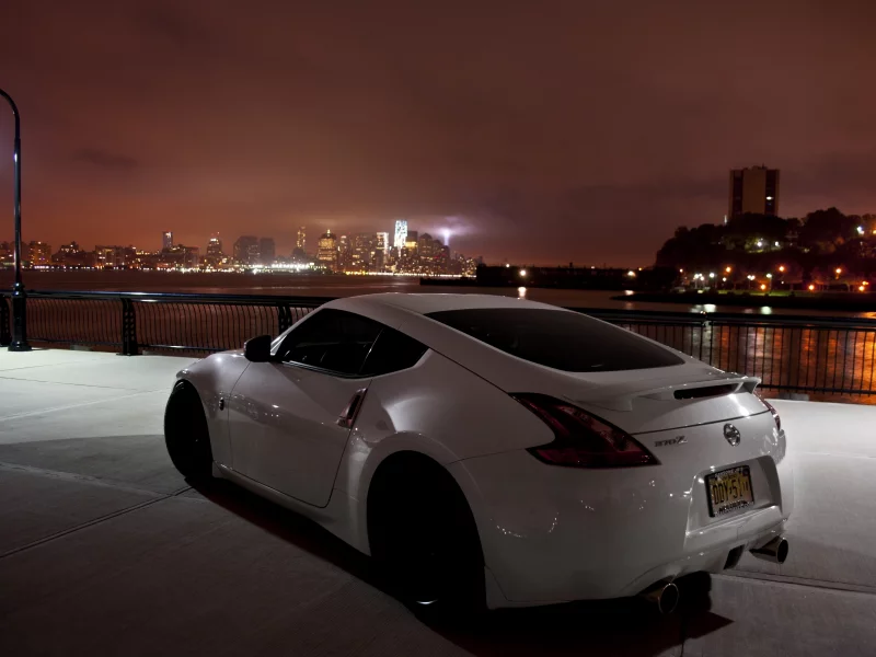 фонари, купе, cars, cars wall, движение, обои авто, city, nissan 370z, auto, вечер, фото, огни, спорткар, город