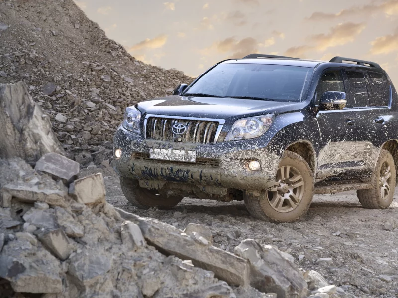 внедорожник, чёрный, джип, ленд крузер, камни, прадо, грязь, тойота, toyota, land cruiser, щебень, прадик, suv, prado