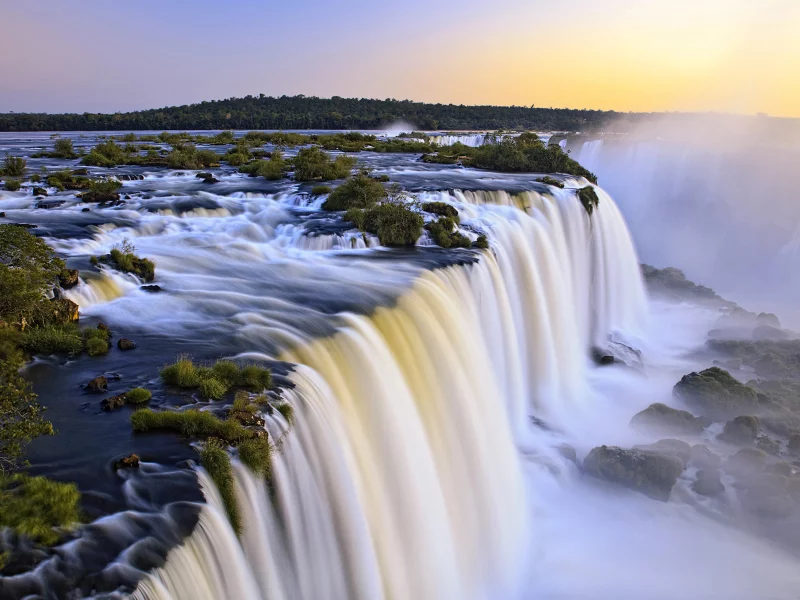 река, поток, водопад