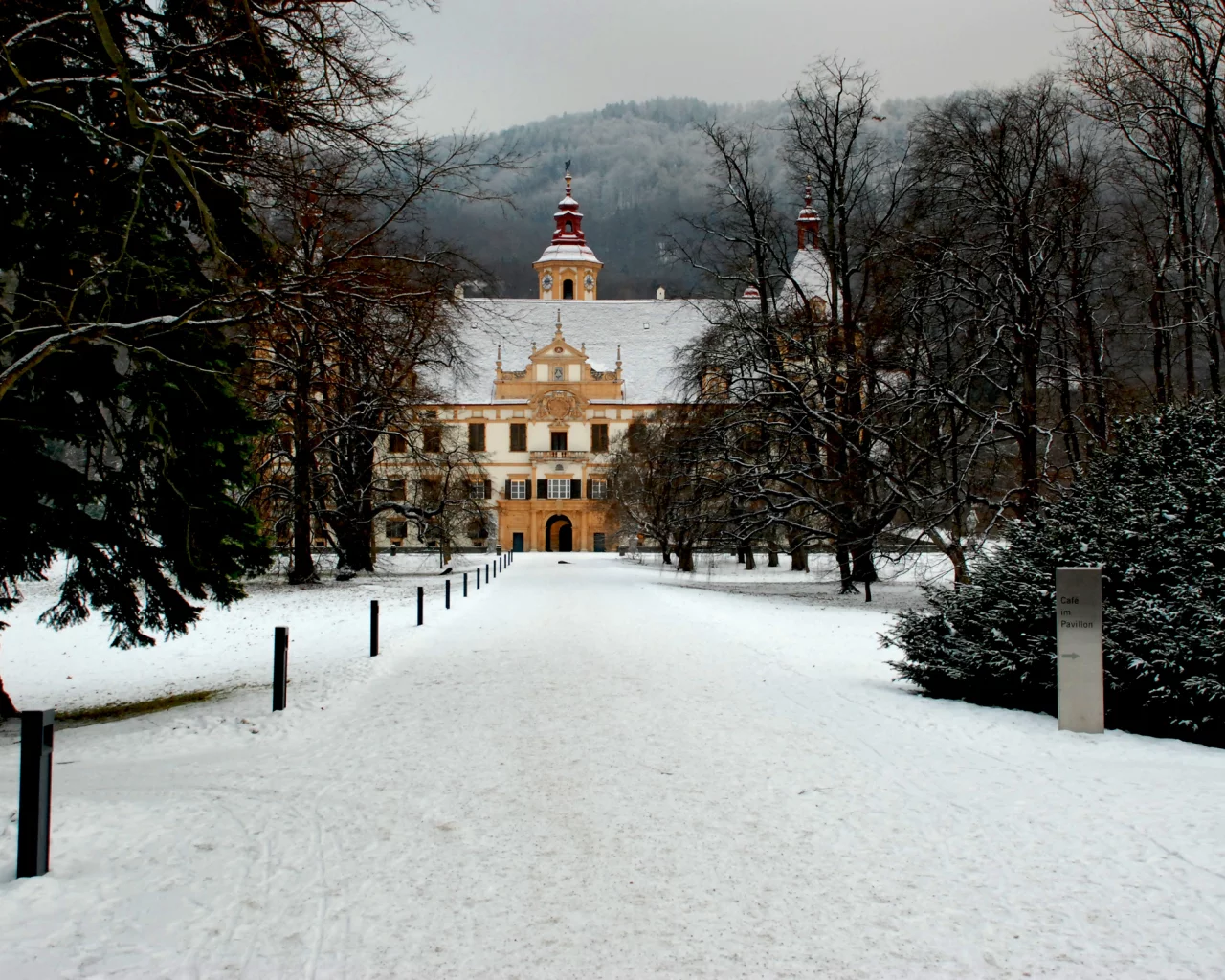 грац, austria, зима, австрия, дворец, лес, palace, парк, замок, дворец-замок эггенберг, castle, eggenberg, ёлочки, schloss