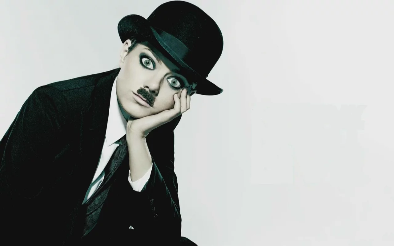 emma stone, чаплин, усы, роль, взгляд, chaplin, emma, эмма стоун, stone, шляпа