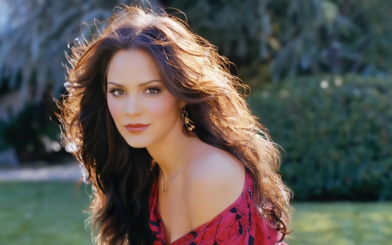 портрет, katharine mcphee, взгляд, кэтрин макфи, лицо, певица, актриса, брюнетка