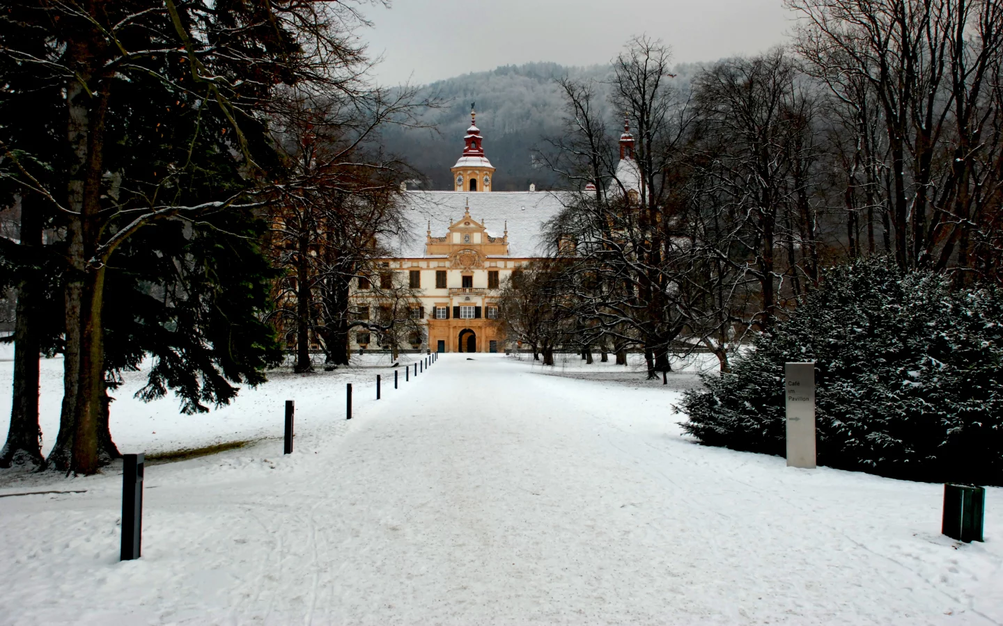 грац, austria, зима, австрия, дворец, лес, palace, парк, замок, дворец-замок эггенберг, castle, eggenberg, ёлочки, schloss
