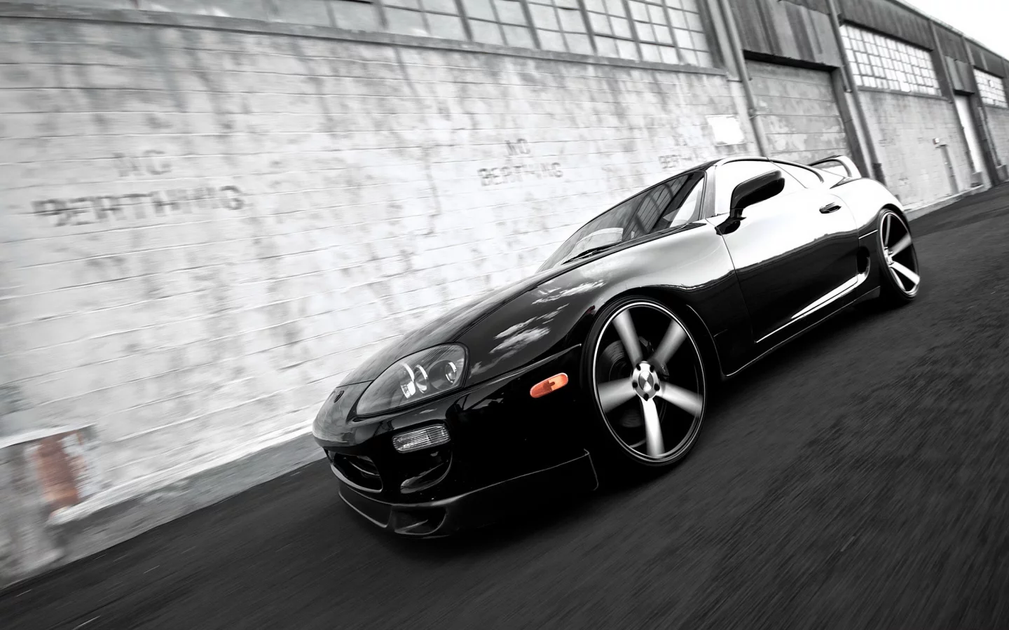 в движении, супра, supra, тойота, toyota, тюнинг, чб, черно-белая