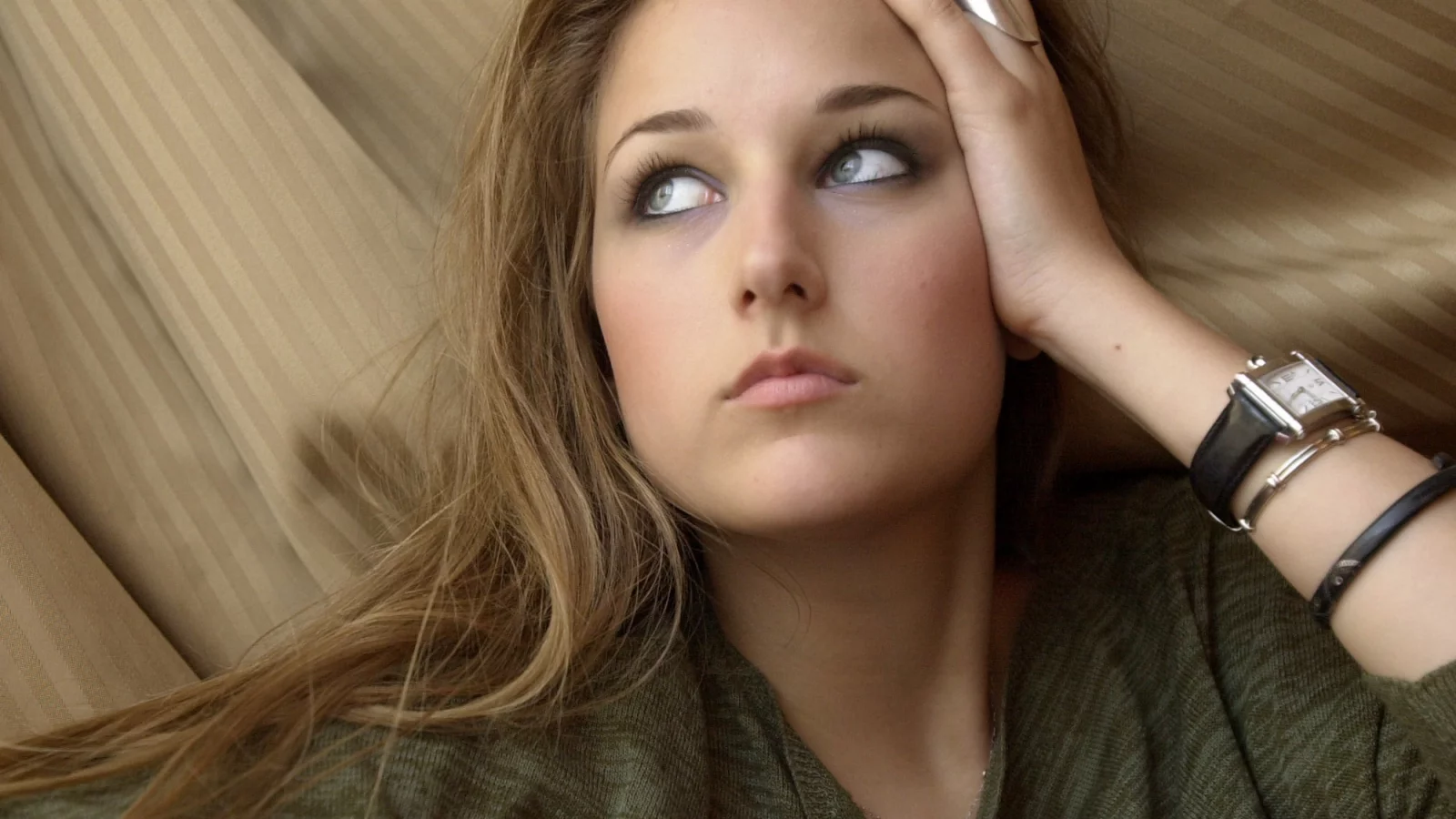 leelee sobieski, лили собески, актриса, часы