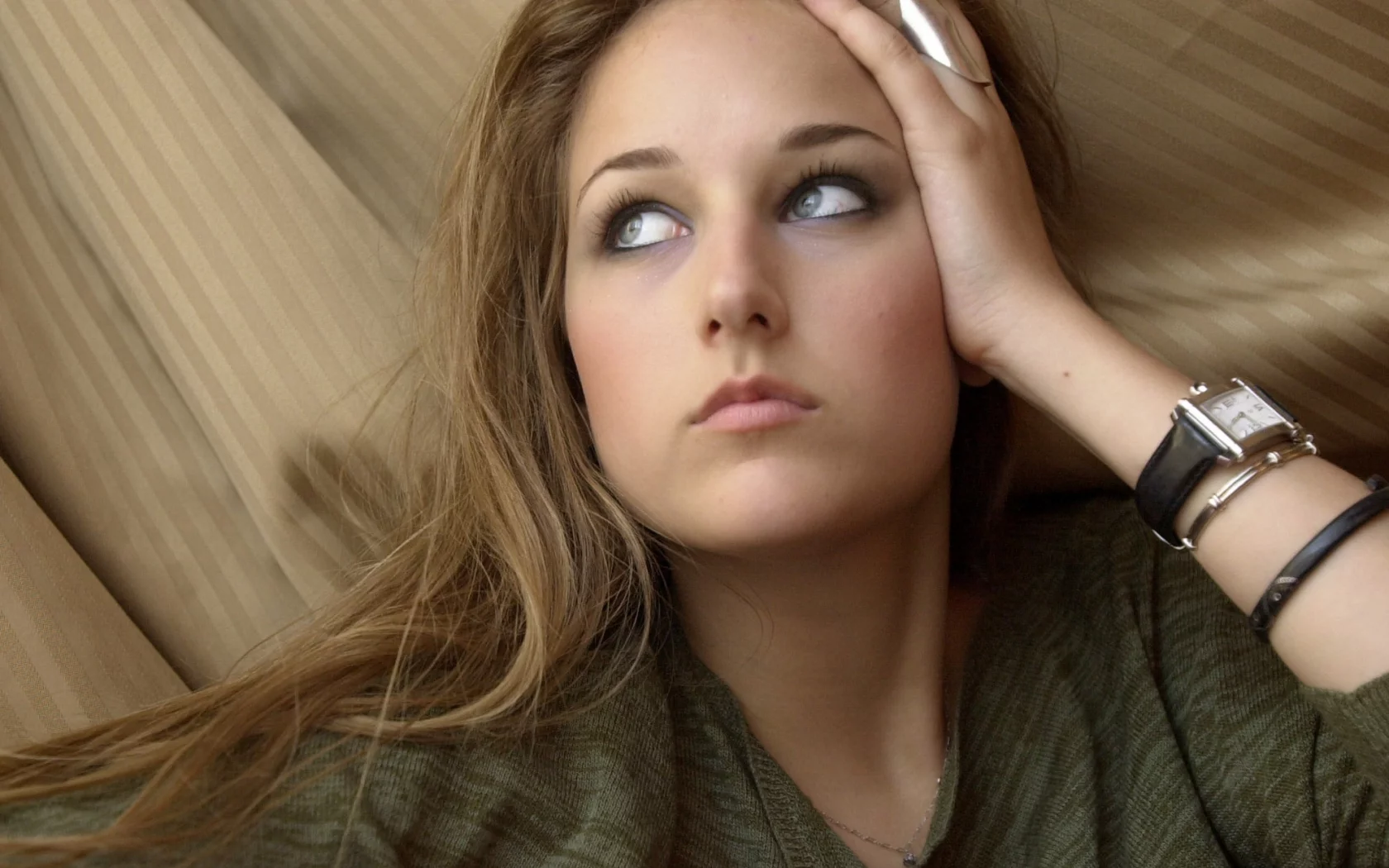 leelee sobieski, лили собески, актриса, часы