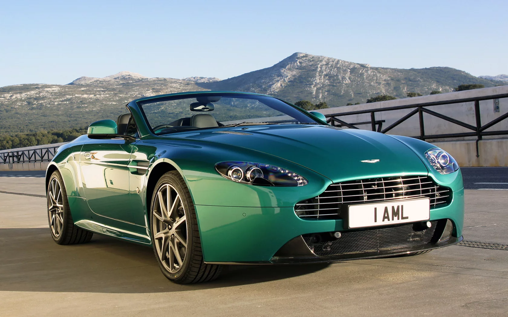 v8, вантаж, vantage s, родстер, горы, в8, небо, aston martin, зелёный, астон мартин, roadster, суперкар