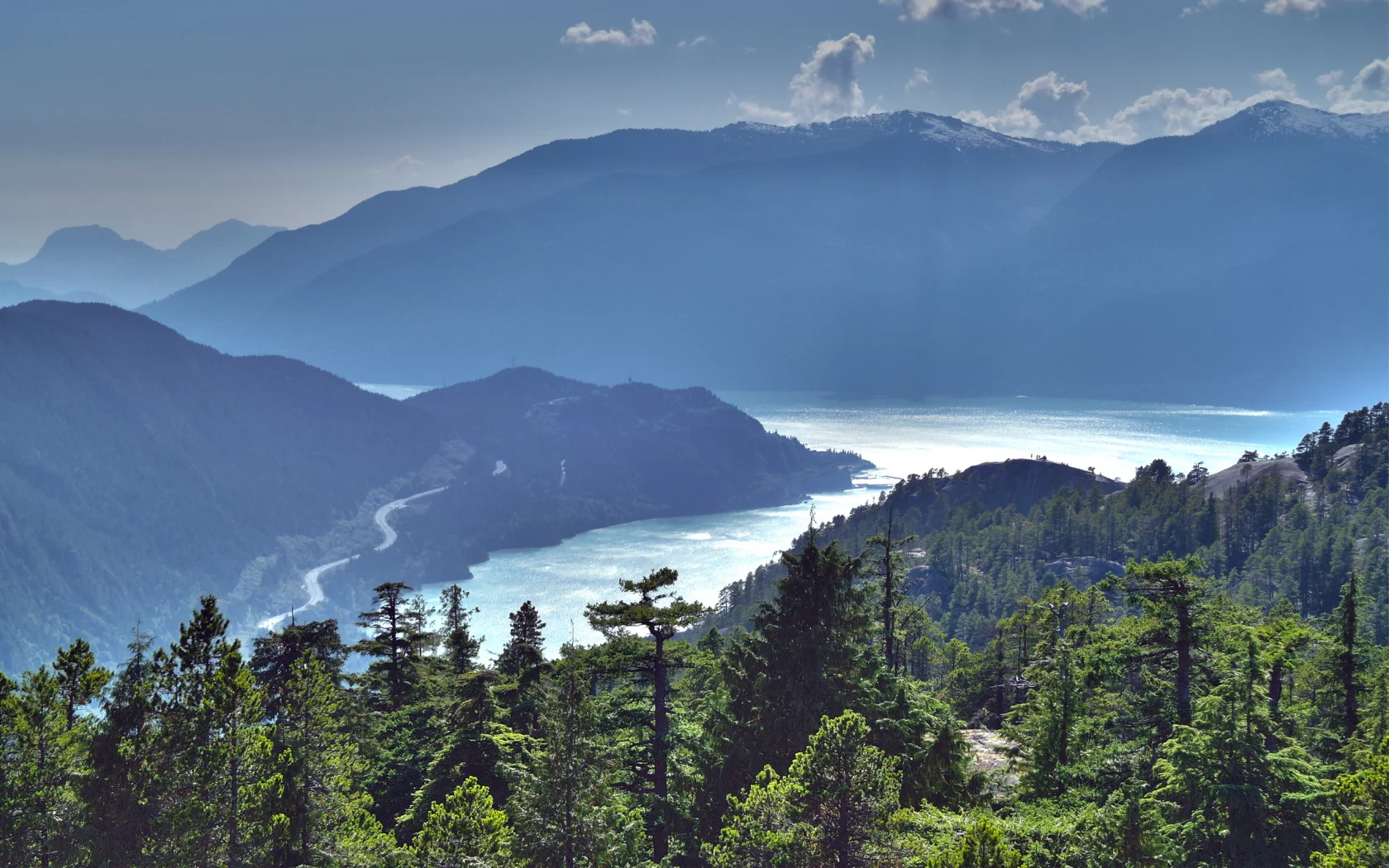landscape, природа, water, вода, clouds, sky, небо, 2560x1600, trees, горы, sea, деревья, лес, nature, mountains, зелень, пейзаж, forest, greenery, море, облака