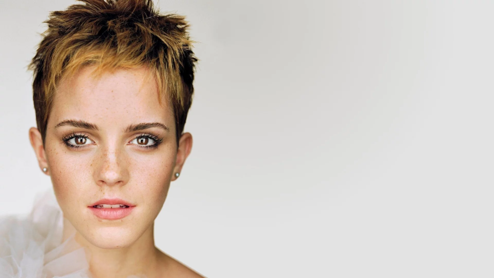 веснушки, emma watson, портрет