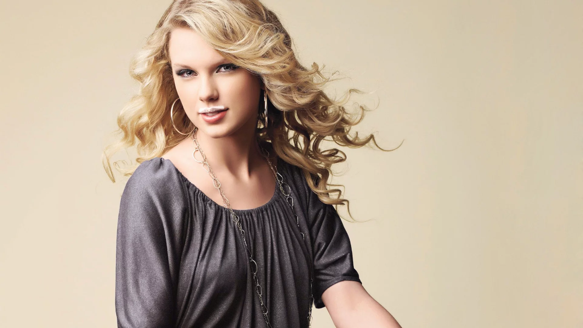alison, taylor, swift