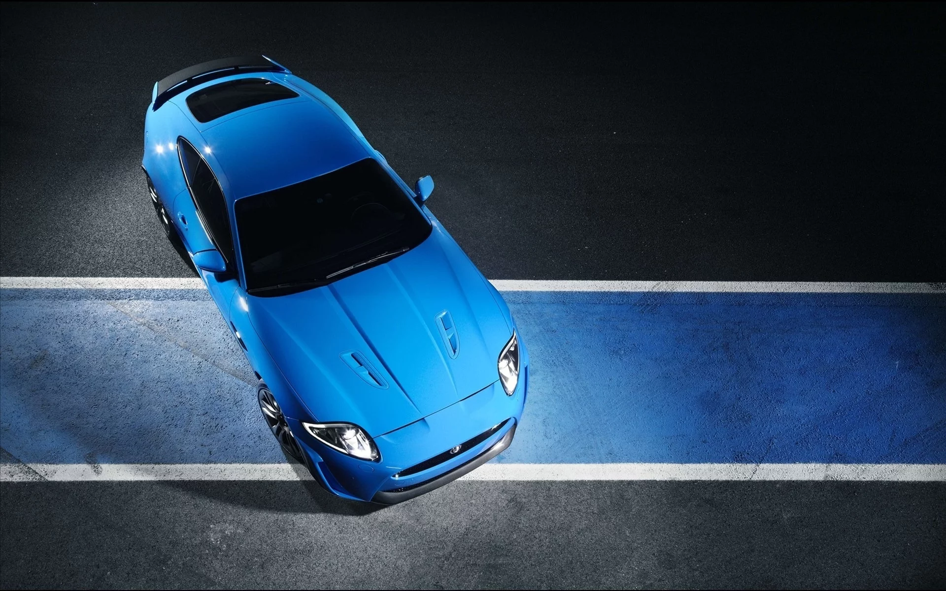 разворот, jaguar xkr s 2011, синий, асфальт, вид сверху, полосы, ягуар