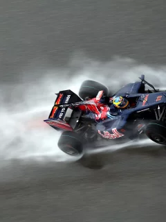 f1, red bull, дождь