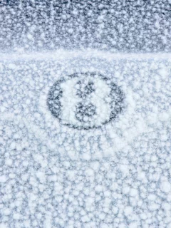 снег, sign, bentley continental gt, macro, car, машина, 3000x2001, snow, знак