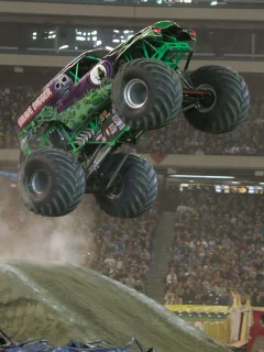 digger, grave, monster, bigfoot