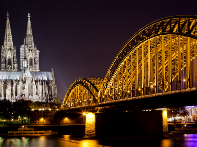 sky, germany, река, германия, огни, night, небо, ночь, город, cathedral, reflection, bridge, мост, river, city, lights, сабор, 2560x1600, отражение