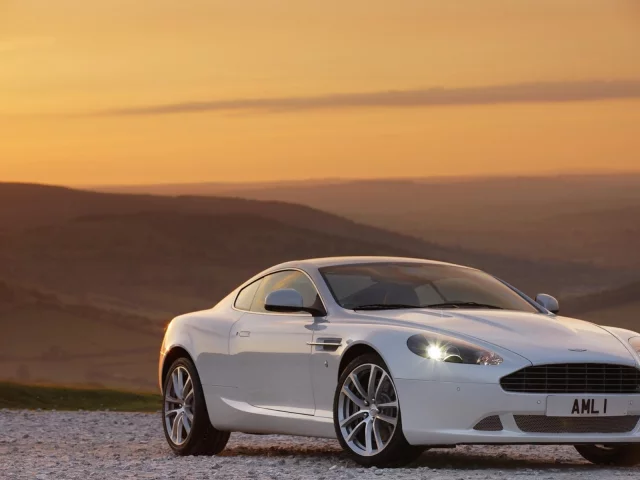 aston martin, dbs, белый, горы