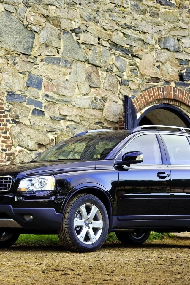 xc90, каменный дом, черный, volvo