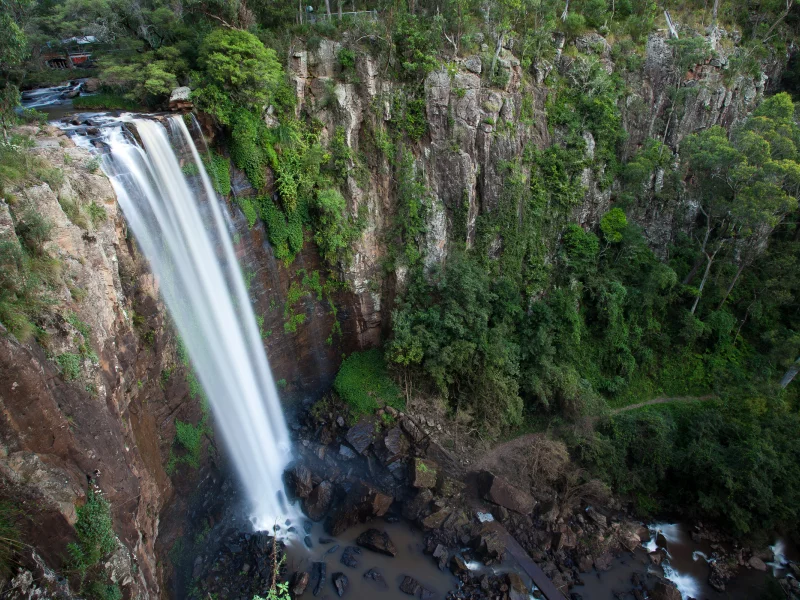 trees, precipice, природа, водопад, камни, 2560x1600, waterfall, water, landscape, rocks, река, лес, зелень, вода, nature, деревья, пейзаж, greenery, forest, обрыв, river