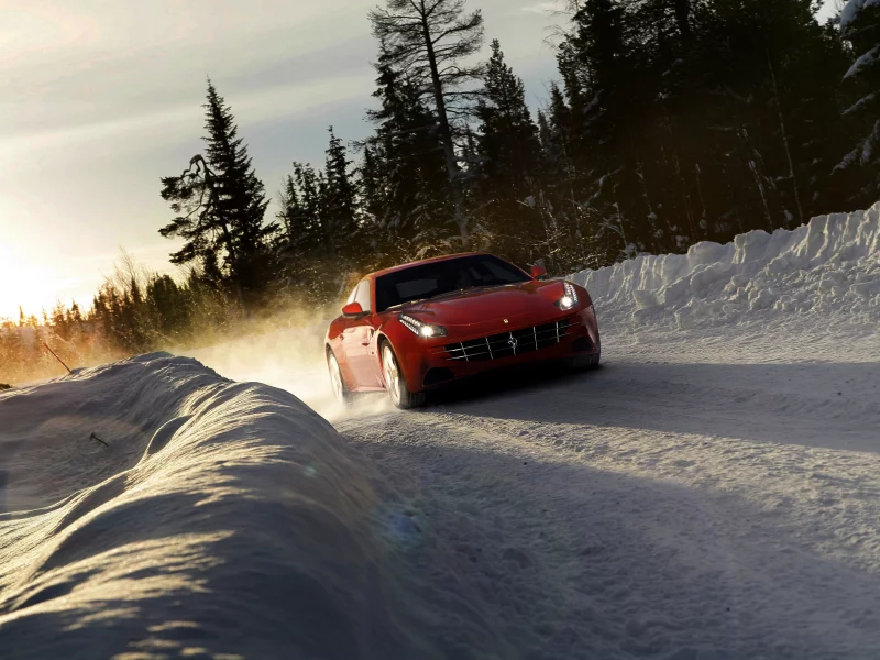 forest, trees, небо, ferrari ff, sky, деревья, 3000x1998, дорога, road, лес, машина, зима, солнце, sun, снег, car, snow, winter