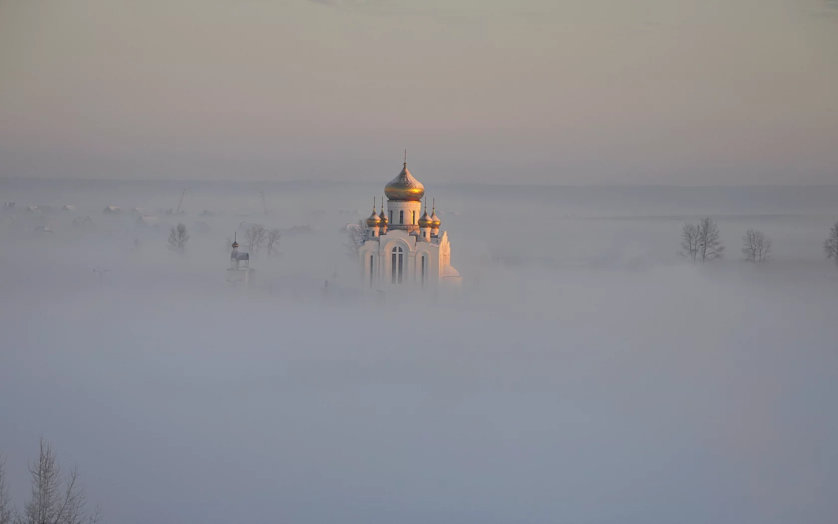храм, купола, пейзаж, туман