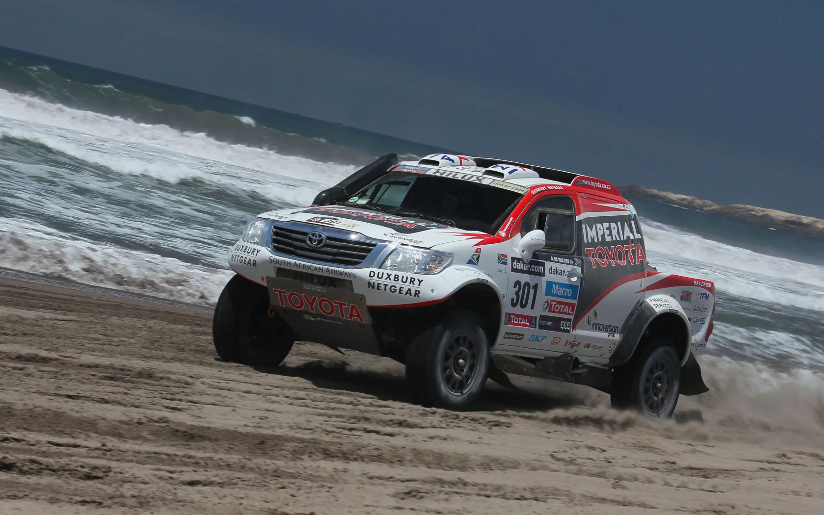 внедорожник, toyota, вода, берег, машина, море, rally, dakar