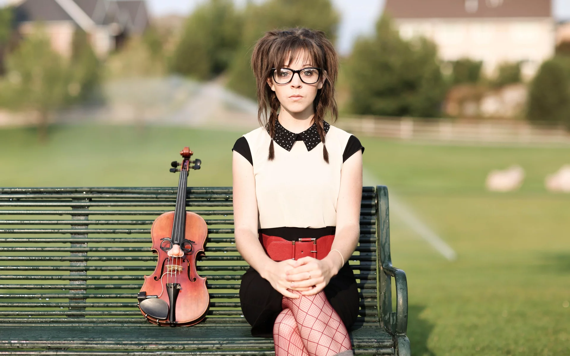 скамейка, скрипка, lindsey stirling, линдси стирлинг, violin
